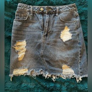 Hollister skirt